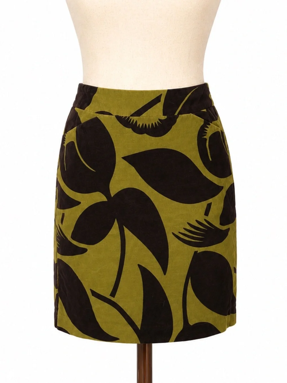 Boden velvet Olive Green Floral Print Pencil Skirt. Back faux pockets. 4